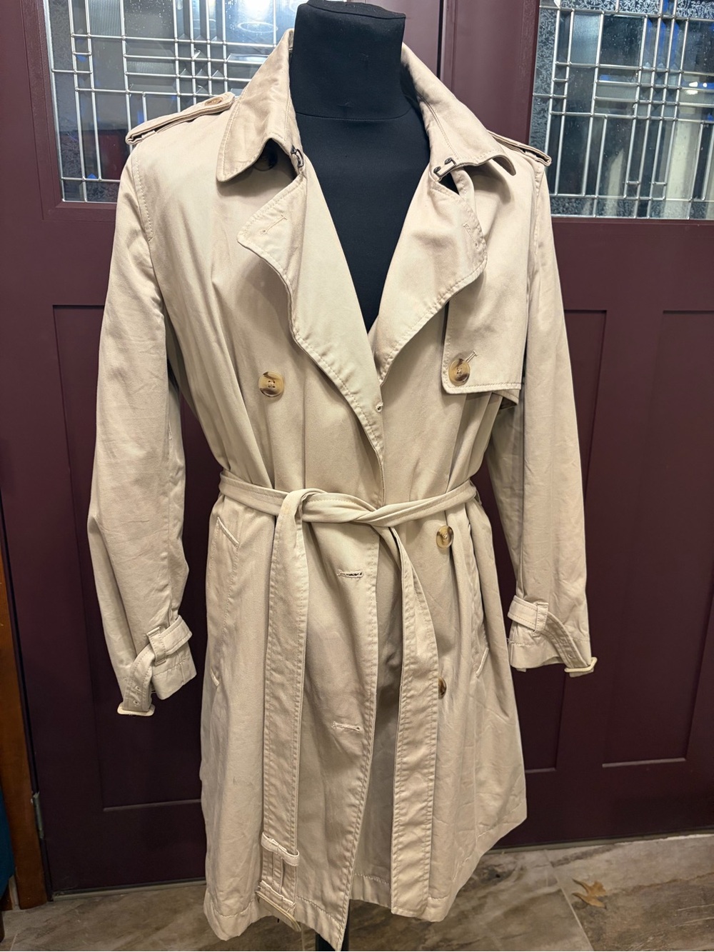 🧥Signature Gap Beige Double-Breasted Trench Coat